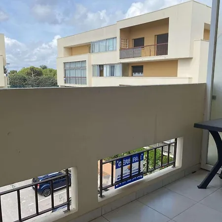 T2 Lumineux A Balaruc-les-bains, Proche Thermes, Parking, Wifi, 2 Etoiles - Fr-1-553-130 بالاروك ليه بان