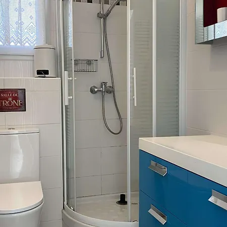 T2 Lumineux A Balaruc-les-bains, Proche Thermes, Parking, Wifi, 2 Etoiles - Fr-1-553-130 شقة بالاروك ليه بان